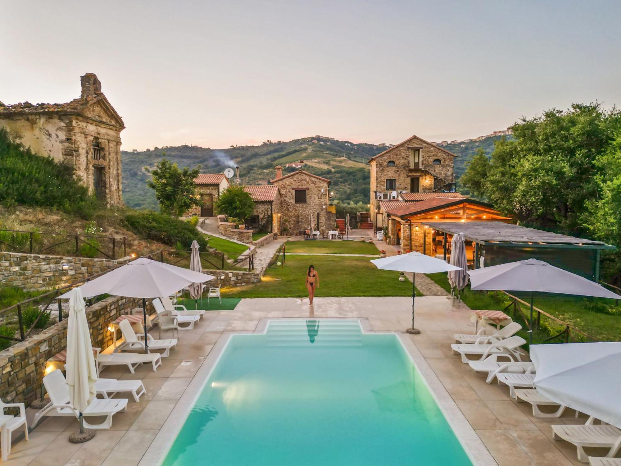 Le Querce Farmhouse Агрополи Экстерьер фото