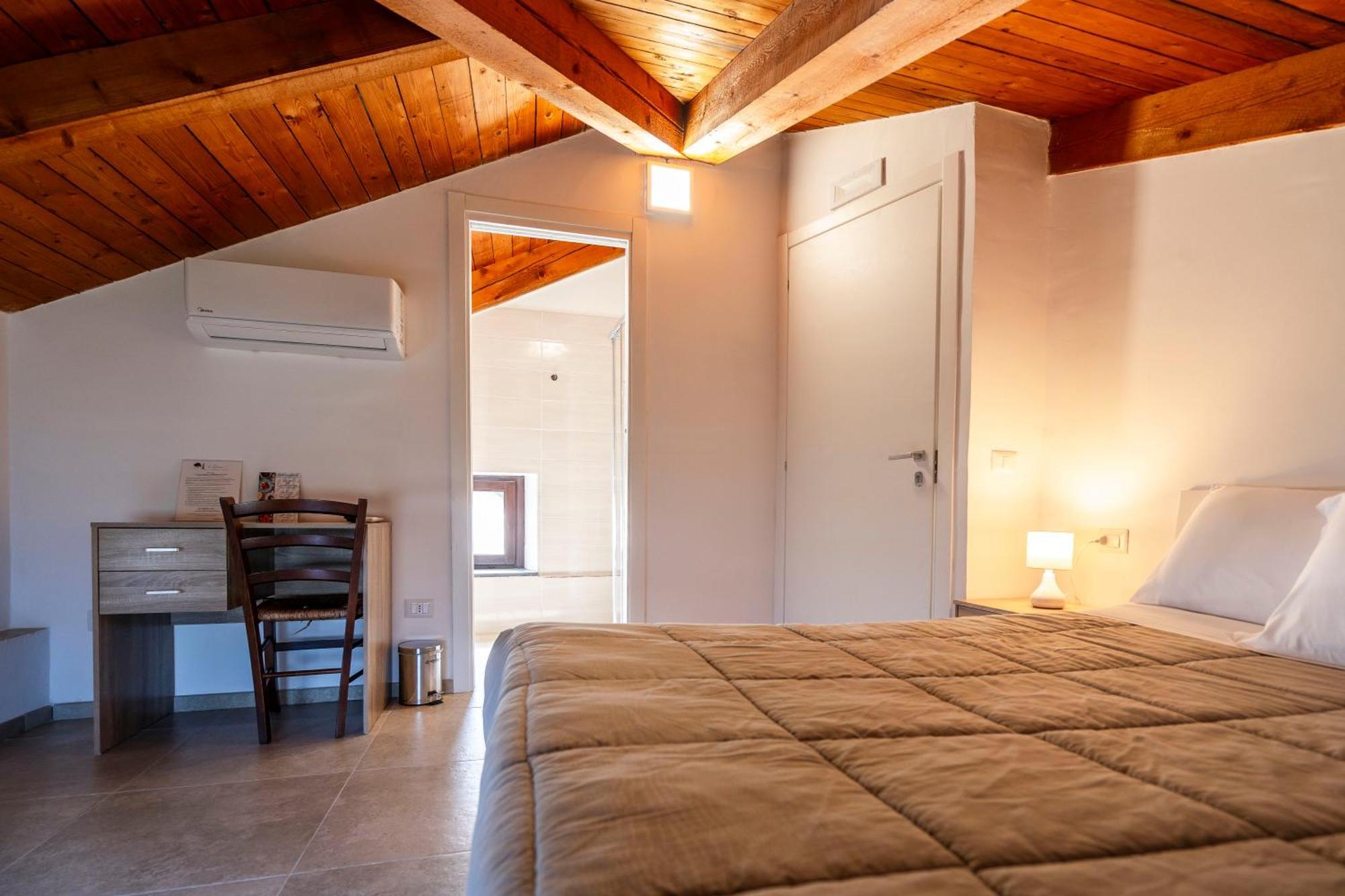 Le Querce Farmhouse Агрополи Экстерьер фото