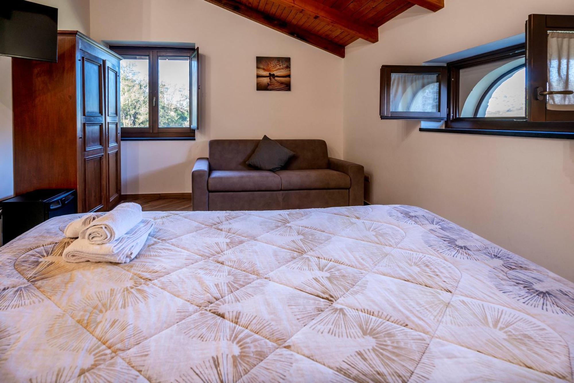 Le Querce Farmhouse Агрополи Номер фото